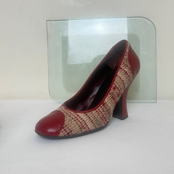 Prada Red Tweed Vintage Heels W/COA SZ 8.5 - Picture 1 of 9